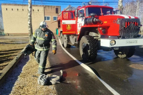 Пять новых автоцистерн закупят для пожарно-спасательной службы региона