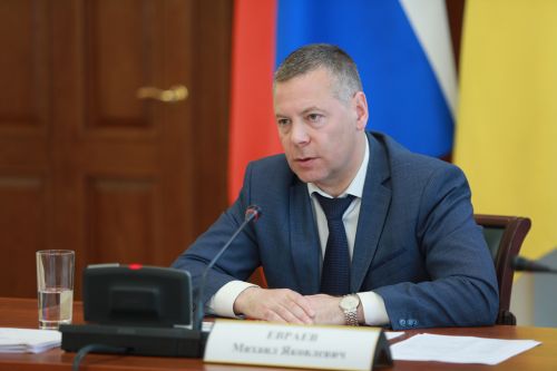 Михаил Евраев поручил главам районов и городов подготовить ПСД на ремонт дорог и дворов на следующий год