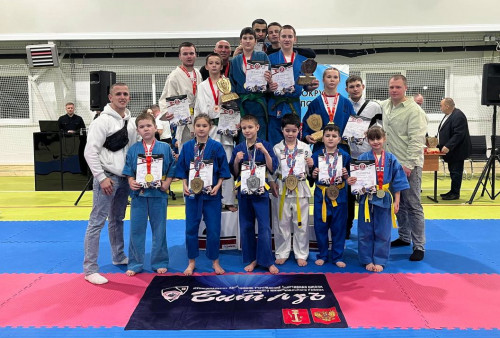 «Витязи» завоевали медали на межрегиональном турнире по кудо в Вологде