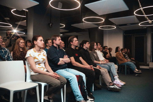 На обучение в ярославскую «Школу 21» приходят даже семьями