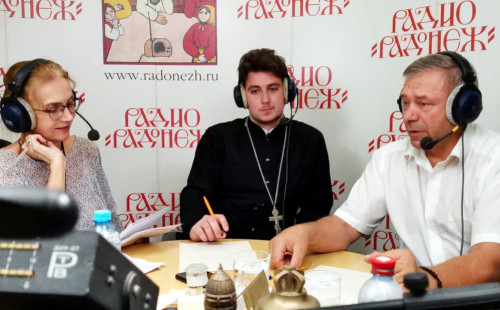 Священник Антоний Зверков стал гостем передачи на радио «Радонеж»