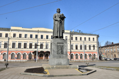 Ярославская область улучшила позиции в рейтинге регионов по уровню зарплат в провинции