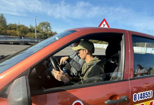 В Ярославской области запустили специальные курсы вождения для военнослужащих, получивших ранения в ходе СВО