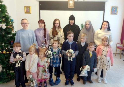 Рождественский утренник в Богоявленском женском монастыре Углича в Рождественские Святки