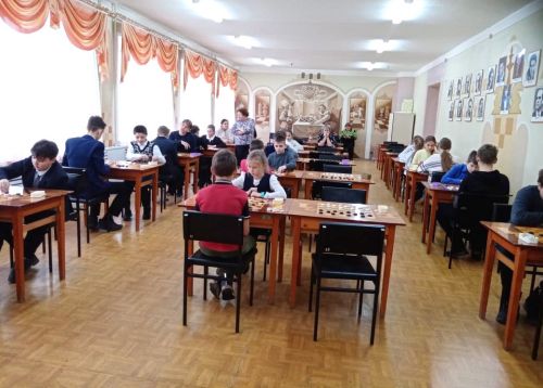 Шашечные турниры школьников – добрая традиция района