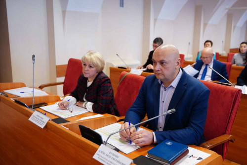 В Думе обсудили вопрос передачи на уровень районов полномочий по содержанию местных дорог сельских поселений