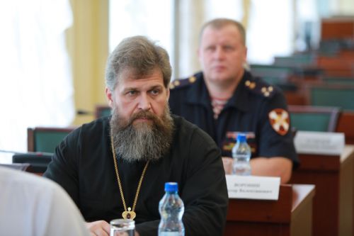 Муниципальным районам области поручено мобилизовать работу по борьбе с распространением наркотиков