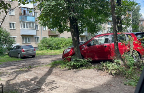 Штрафы за неправильную парковку в первом полугодии 2024 года в Ярославской области составили 4,9 млн рублей