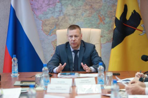 План по программе «Наши дворы» полностью выполнили уже восемь районов области