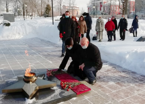 Возложение цветов в Парке Победы