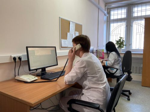 В областной детской больнице начал работать кол-центр