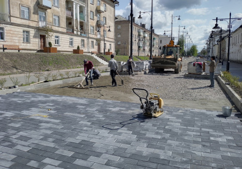 Совещание с подрядными организациями по реконструкции центральной части города