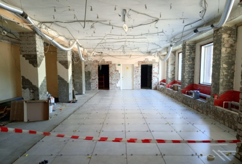 Идёт реконструкция в Молодежном центре «Солнечный»