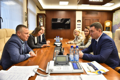 Губернатор Ярославской области провел встречу с участником программы «Время героев»