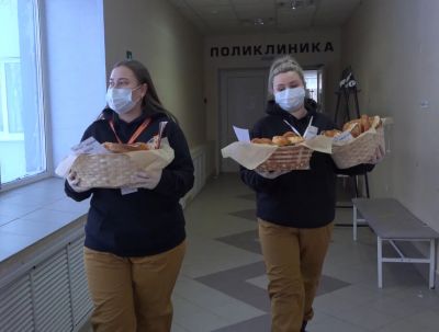 С Новым годом, медики!