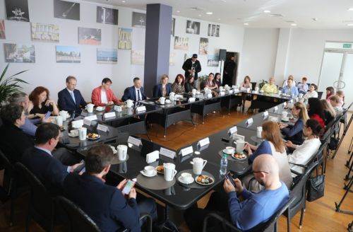 Определены дороги, на ремонт которых будут направлены дополнительные 2 млрд рублей
