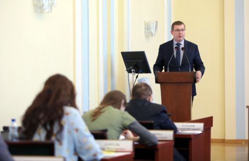 Меры поддержки промышленности обсудили в Правительстве области