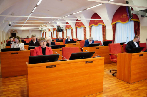 В областной Думе обсудили вопросы модернизации учреждений здравоохранения