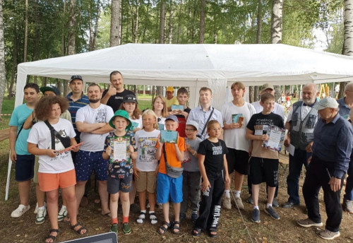 20 июля в Парке детства проходил шахматный турнир, посвященный Дню города