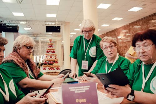 Команда "серебряных волонтеров" Угличского района стала победителем межрегионального конкурса "Команда добра 76"