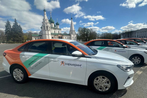 Михаил Евраев поручил распространить каршеринг на крупные города региона