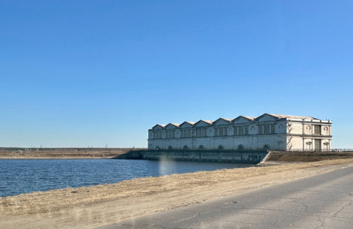 Для наполнения водохранилища расходы воды через Рыбинскую ГЭС снижены до минимума