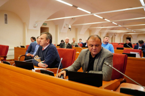 Депутаты поддержали планы приватизации объектов областной собственности на 2024 и 2025 годы