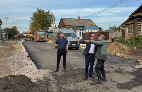 Глава округа проверил ход работ