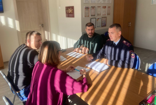 В Угличе прошёл «круглый стол» на тему обеспечения безопасности дорожного движения