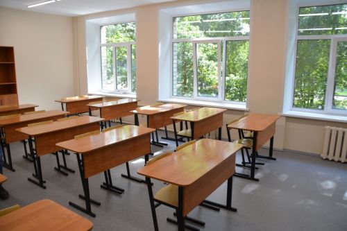 Губернатор и депутаты предлагают направить более 500 млн рублей на безопасность объектов образования