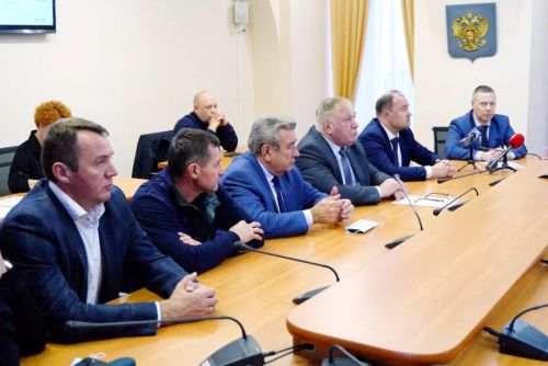 В областной Думе обсудили продолжение реализации наиболее востребованных у жителей региона программ