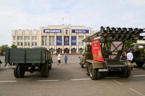 Четырехдневное ралли классических автомобилей «Медведь-2025» стартовало в регионе
