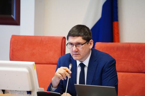 Юрий Филимендиков: «Для решения кадрового вопроса в системе скорой помощи необходимо расширить меры поддержки врачей»