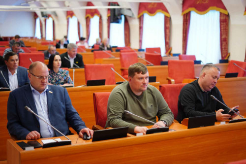 Депутаты профильного комитета предложили Правительству области усилить меры по повышению эффективности госпрограмм