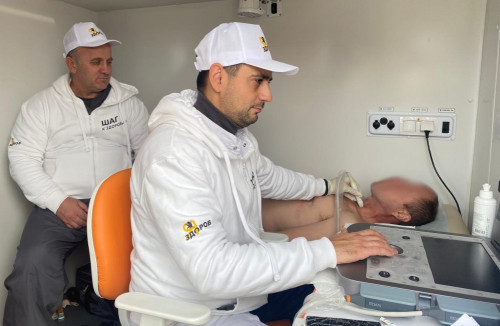 Более 13 тысяч жителей региона ежегодно пользуются помощью мобильных медицинских бригад