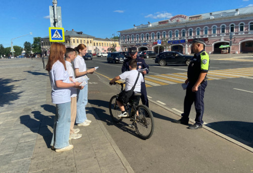 Мобильная безопасность во взаимодействии с волонтерами