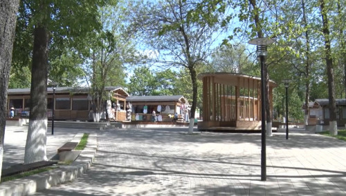 Продолжается благоустройство центра Углича