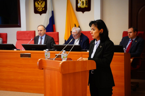 Полномочия в сфере социальной защиты и ЗАГСов переданы с муниципального на областной уровень