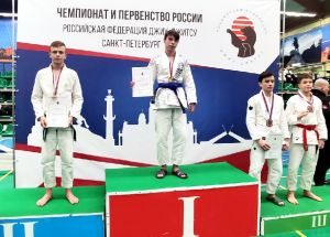 3 золотые медали на Первенстве России