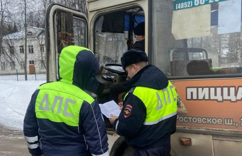 Проведена проверка транспортных средств, осуществляющих пассажирские перевозки