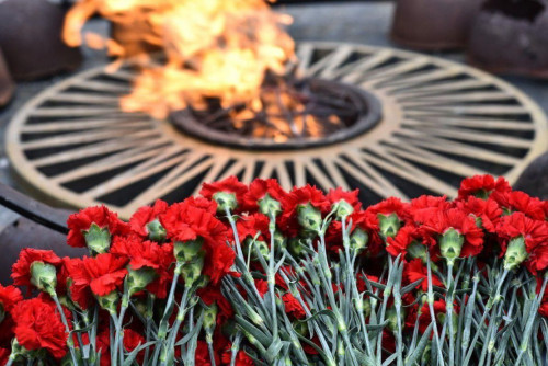 Более ста мемориалов и воинских захоронений благоустроят в Ярославской области в этом году