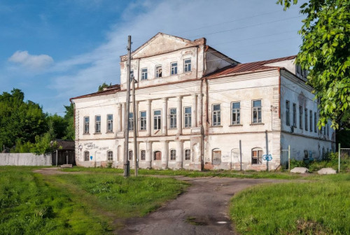 Выставлены на продажу памятники культуры в Ярославле и Угличе